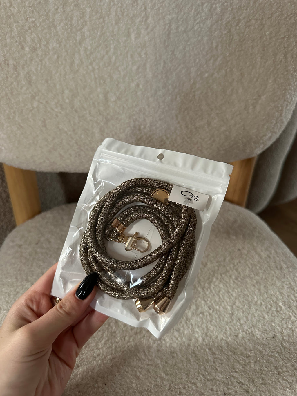 ACCROCHE-TÉLÉPHONE