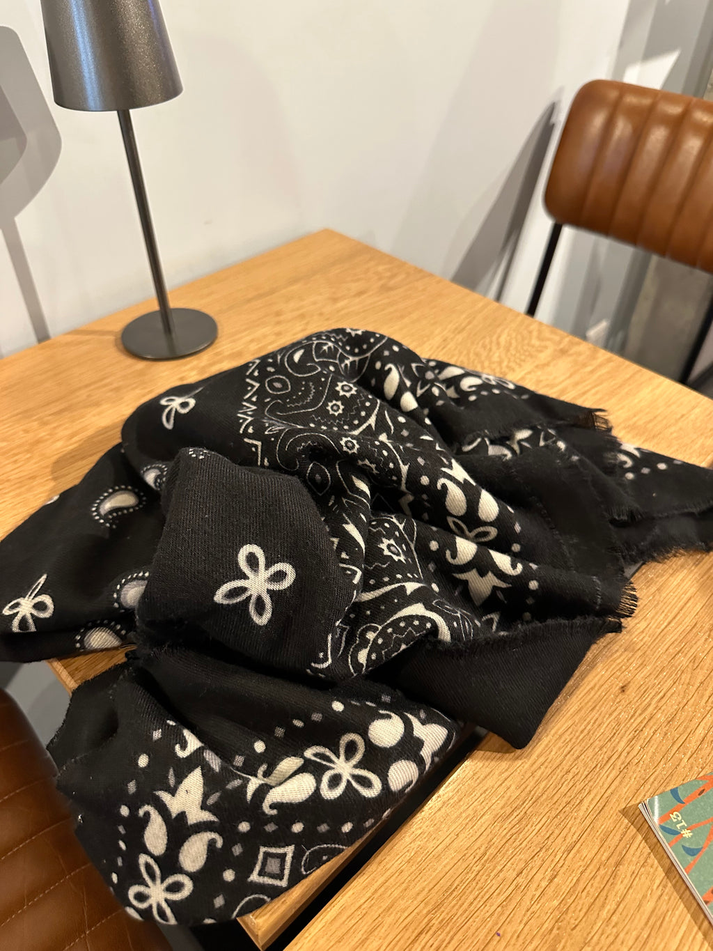 FOULARD BÉNÉDICTE NOIR