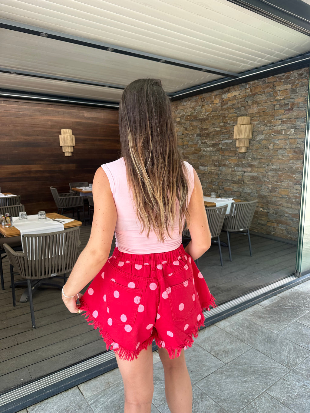 SHORT HOUNA ROUGE