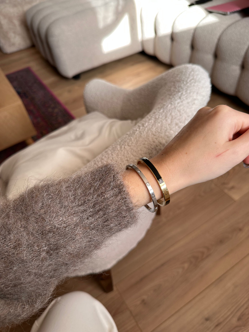 JONC BERELIE NOIR DORÉ