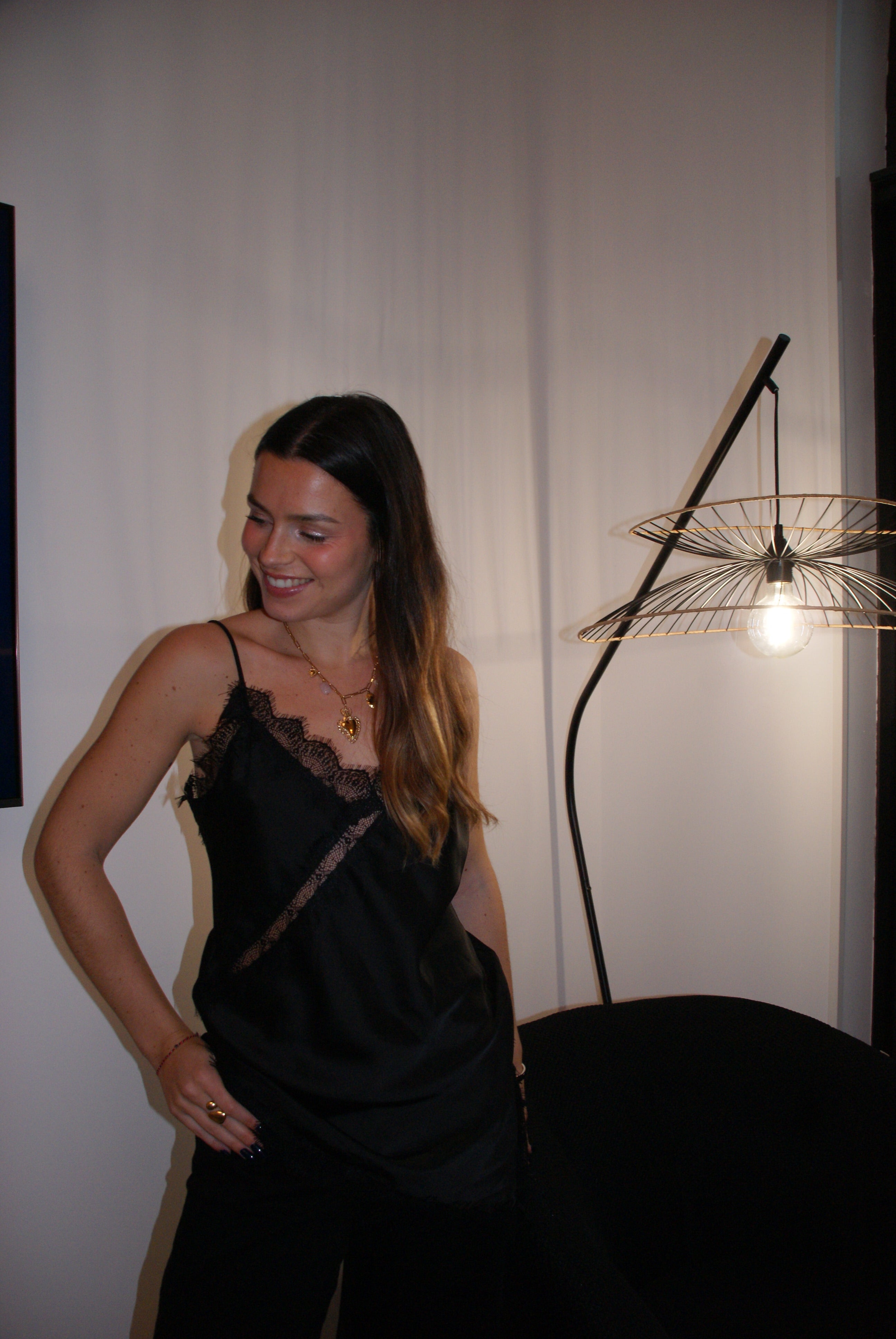 HAUT SATINÉ BLANCHE