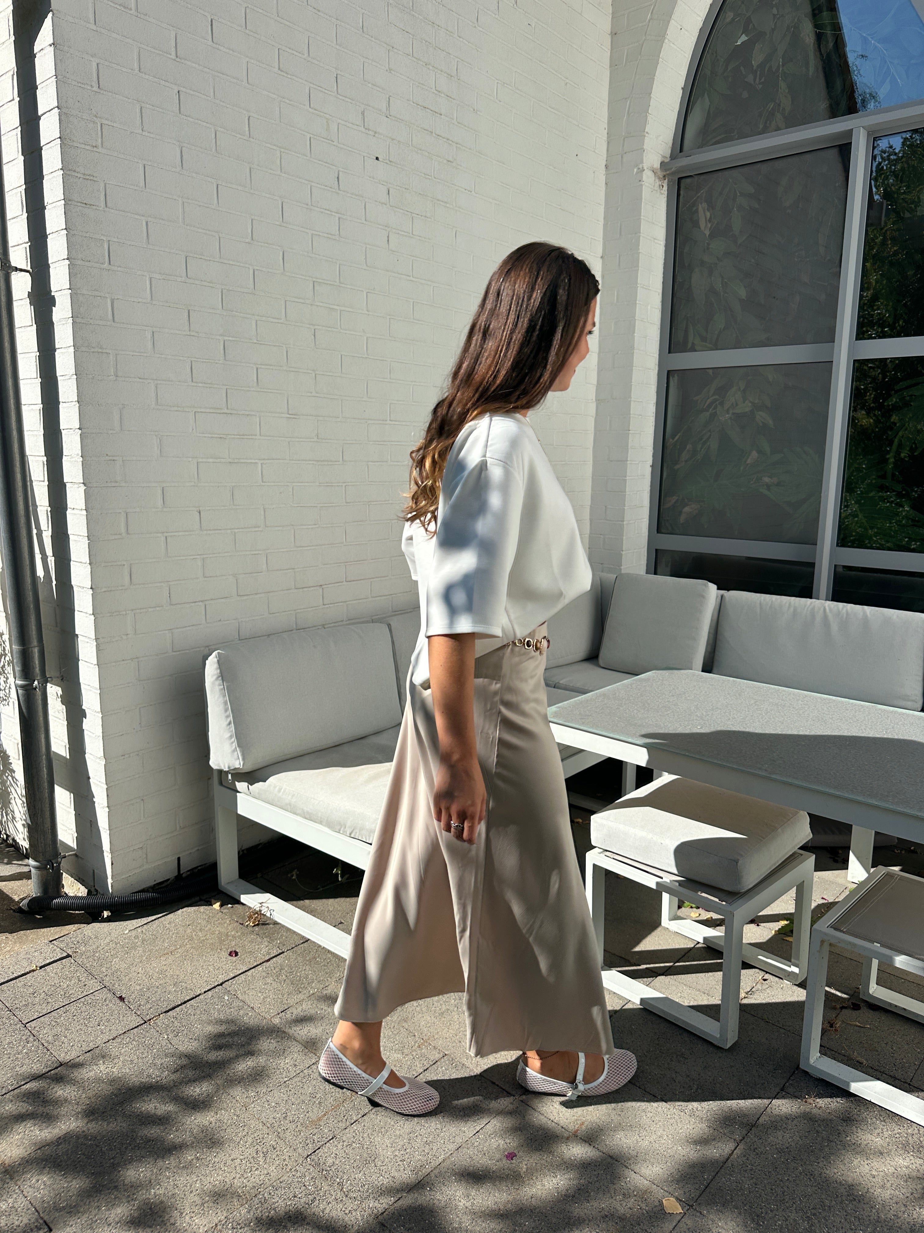 JUPE SATINÉE IZÏA BEIGE